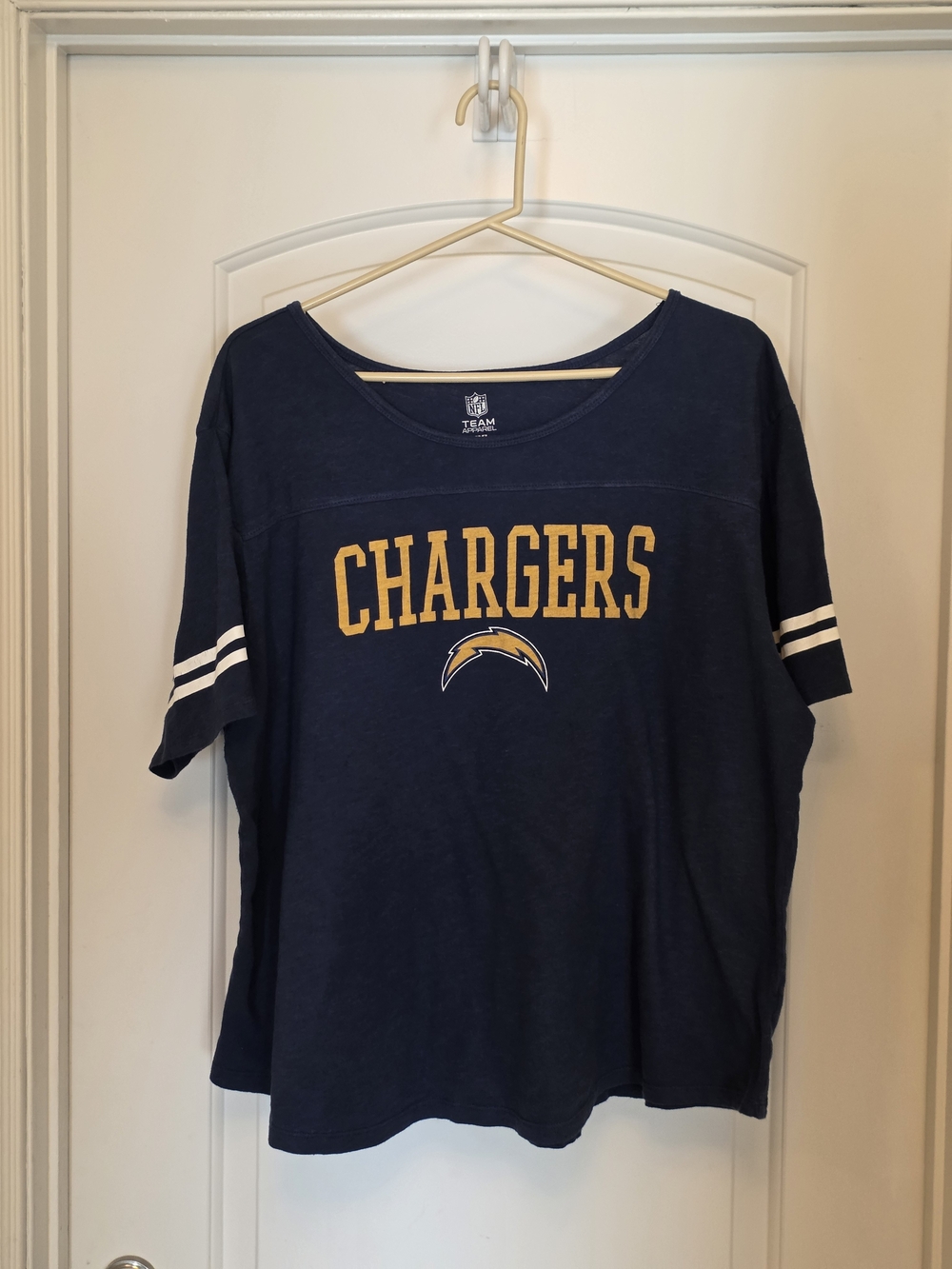 Women's NFL Chargers Navy Blue Team Apparel Tee with White Print Size XXL.